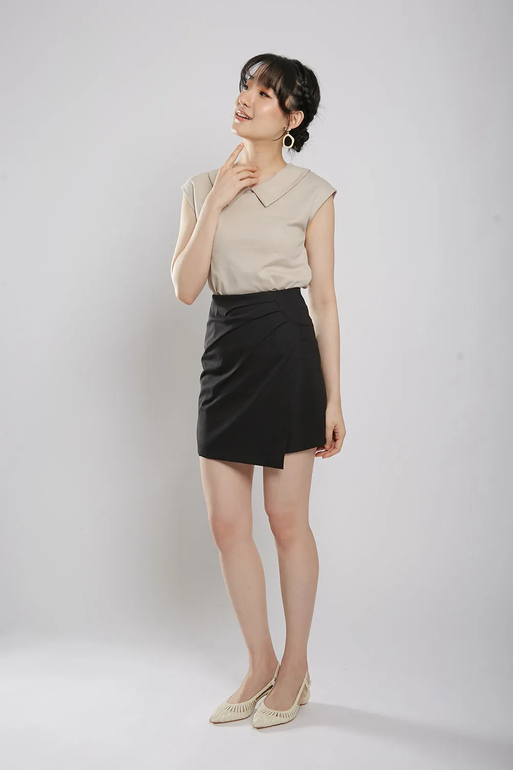 Aurinda Top in Khakis