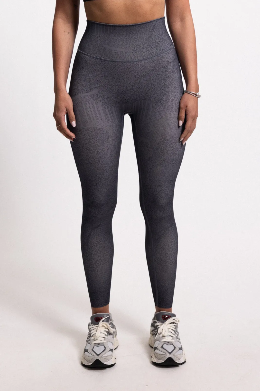 Intensity Legging - Black Night Vision